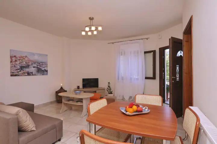 Skopelos Chara'S Lux Apartment Exteriör bild