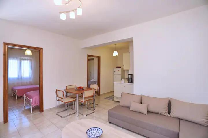 Skopelos Chara'S Lux Apartment Exteriör bild