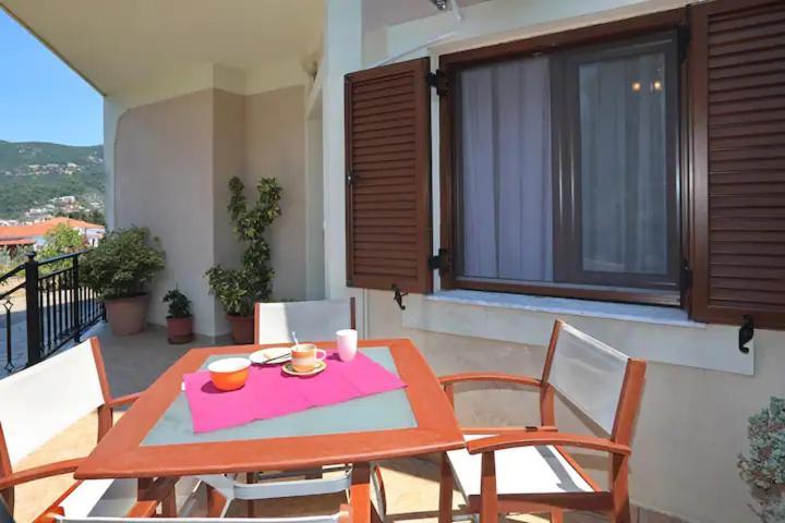 Skopelos Chara'S Lux Apartment Exteriör bild