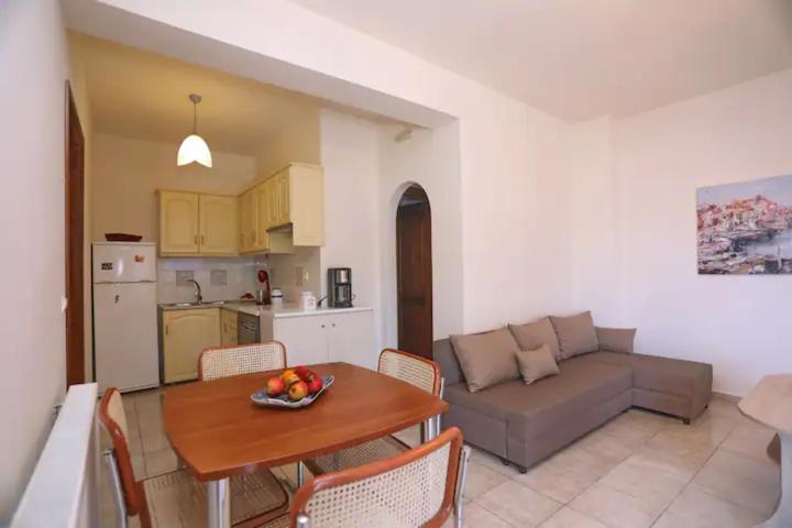 Skopelos Chara'S Lux Apartment Exteriör bild