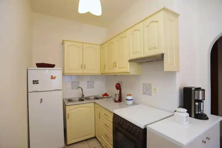 Skopelos Chara'S Lux Apartment Exteriör bild